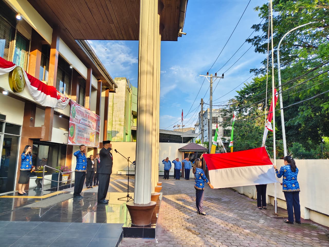Upacara HUT Ke-81 Republik Indonesia pada Pengadilan Negeri Tebing Tinggi