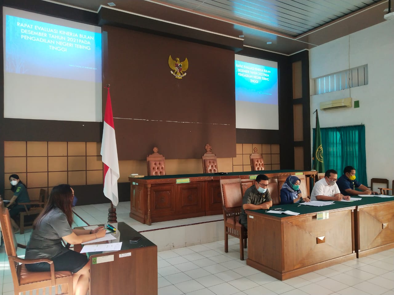 Rapat Evaluasi dan Capaian Kinerja Bulan Desember Tahun 2021 Pengadilan Negeri Tebing Tinggi Rapat Evaluasi dan Capaian Kinerja Bulan Desember Tahun 2021 Pengadilan Negeri Tebing Tinggi