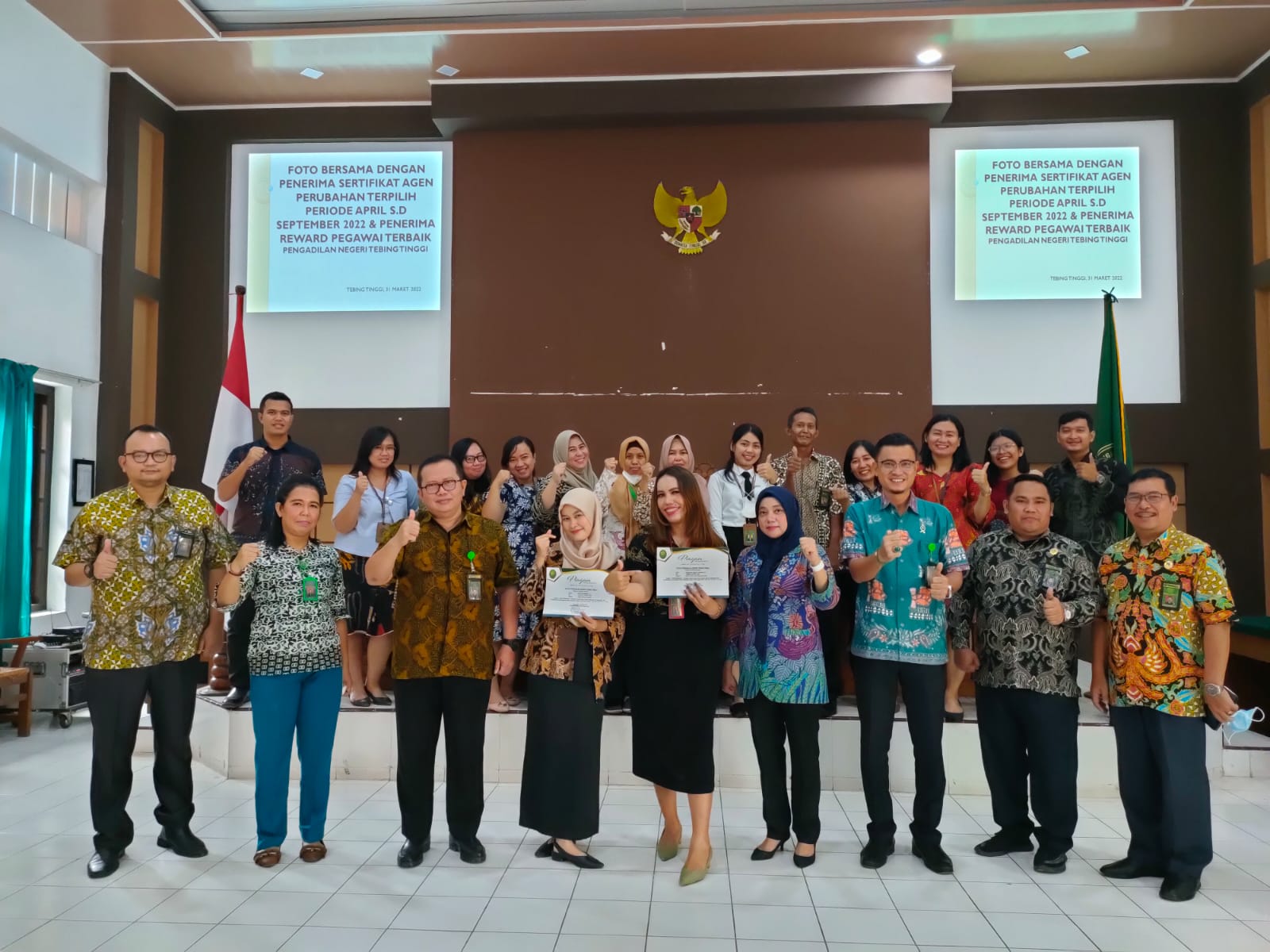 Rapat Evaluasi Capaian Kinerja Serta Monitoring Dan Evaluasi Zona Integritas Bulan Maret Tahun 2022 Pengadilan Negeri Tebing Tinggi Kelas I B