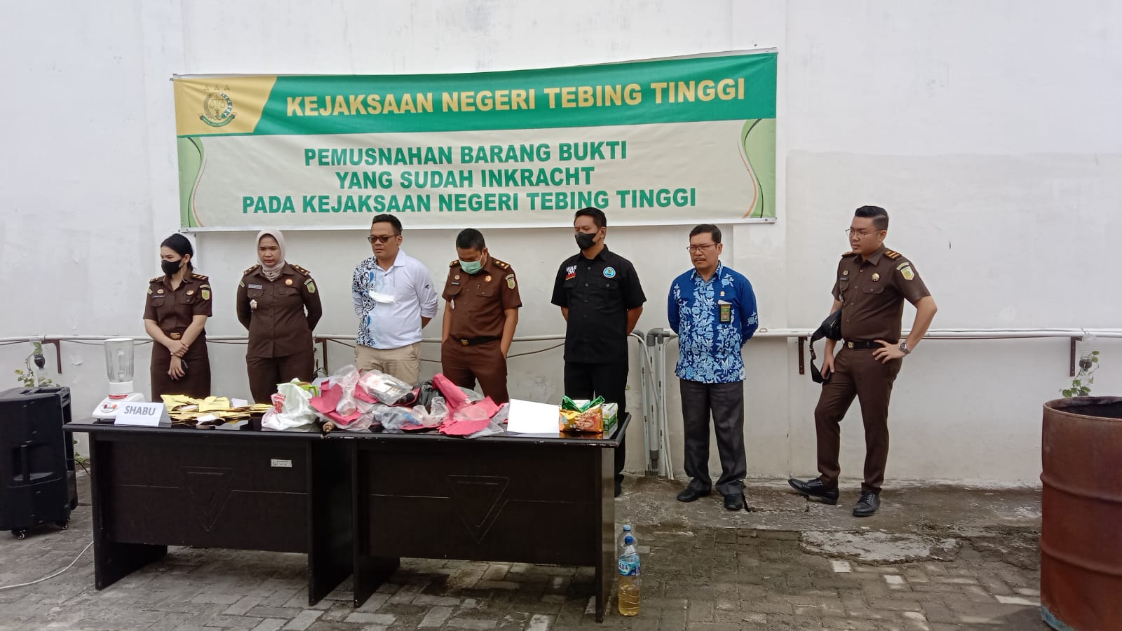 Pemusnahan Barang Bukti yang Sudah Inkracht Pada Kejaksaan Negeri Tebing Tinggi Pemusnahan Barang Bukti yang Sudah Inkracht Pada Kejaksaan Negeri Tebing Tinggi