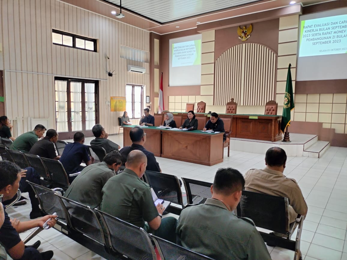 Rapat Evaluasi dan Capaian Kinerja serta Monitoring dan Evaluasi Zona Integritas Bulan September Tahun 2023